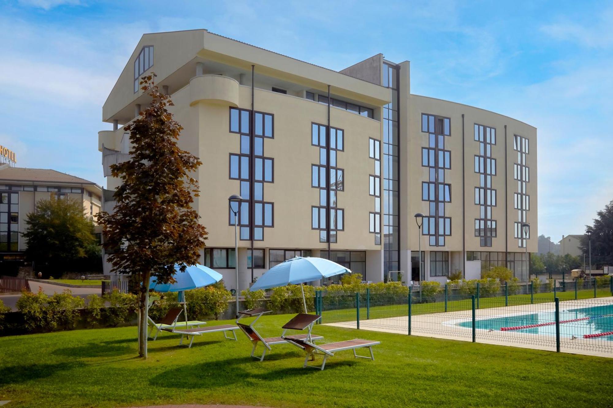 Kona Hotel Verona By Kleos Group Collection Negrar Exterior foto