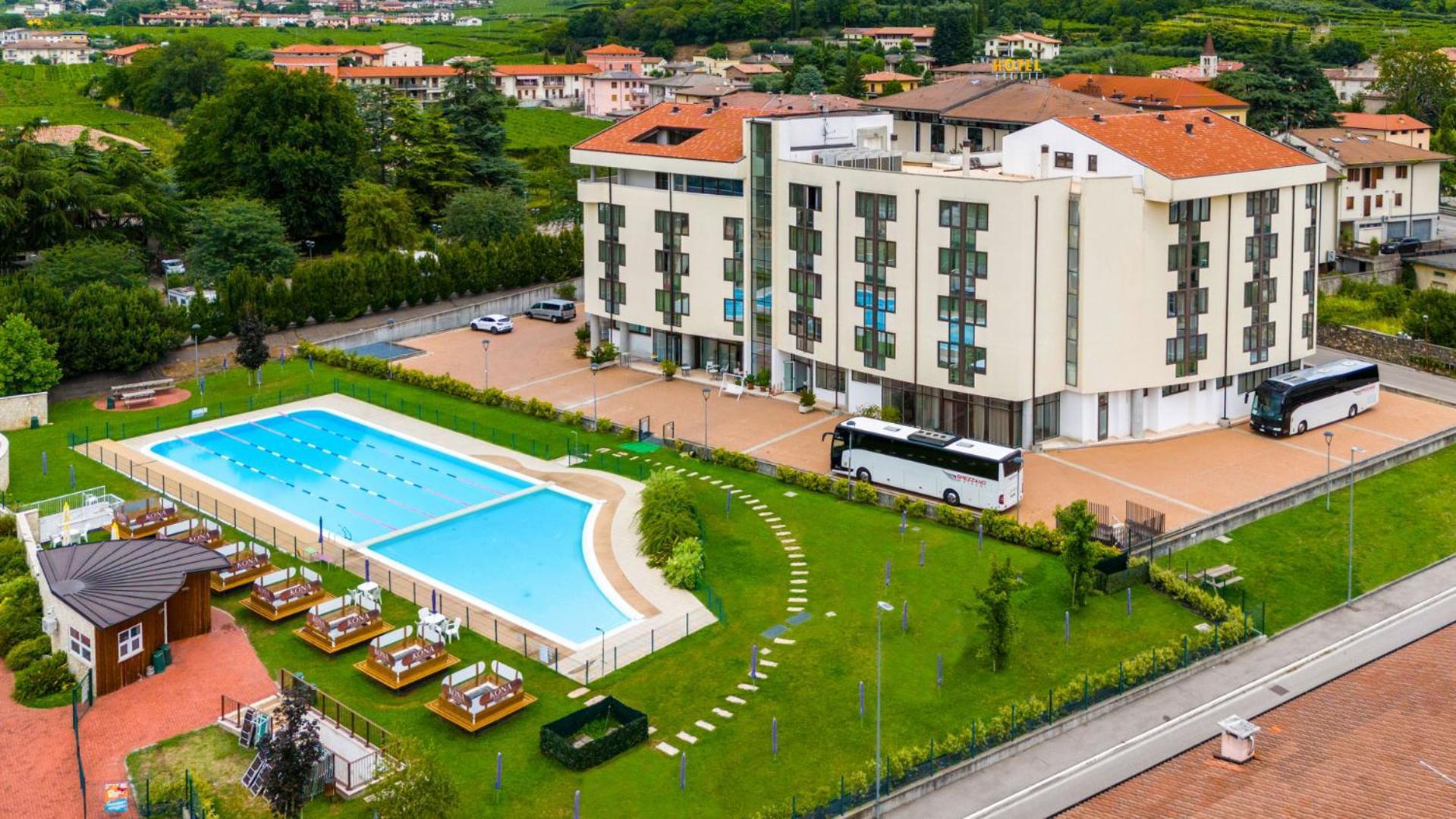 Kona Hotel Verona By Kleos Group Collection Negrar Exterior foto